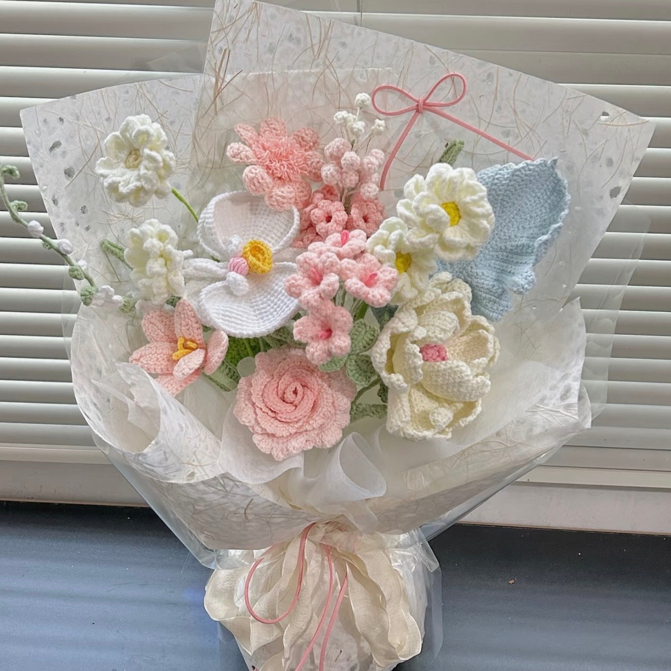 Crochet Bouquet Blush Garden (Ready to Gift)
