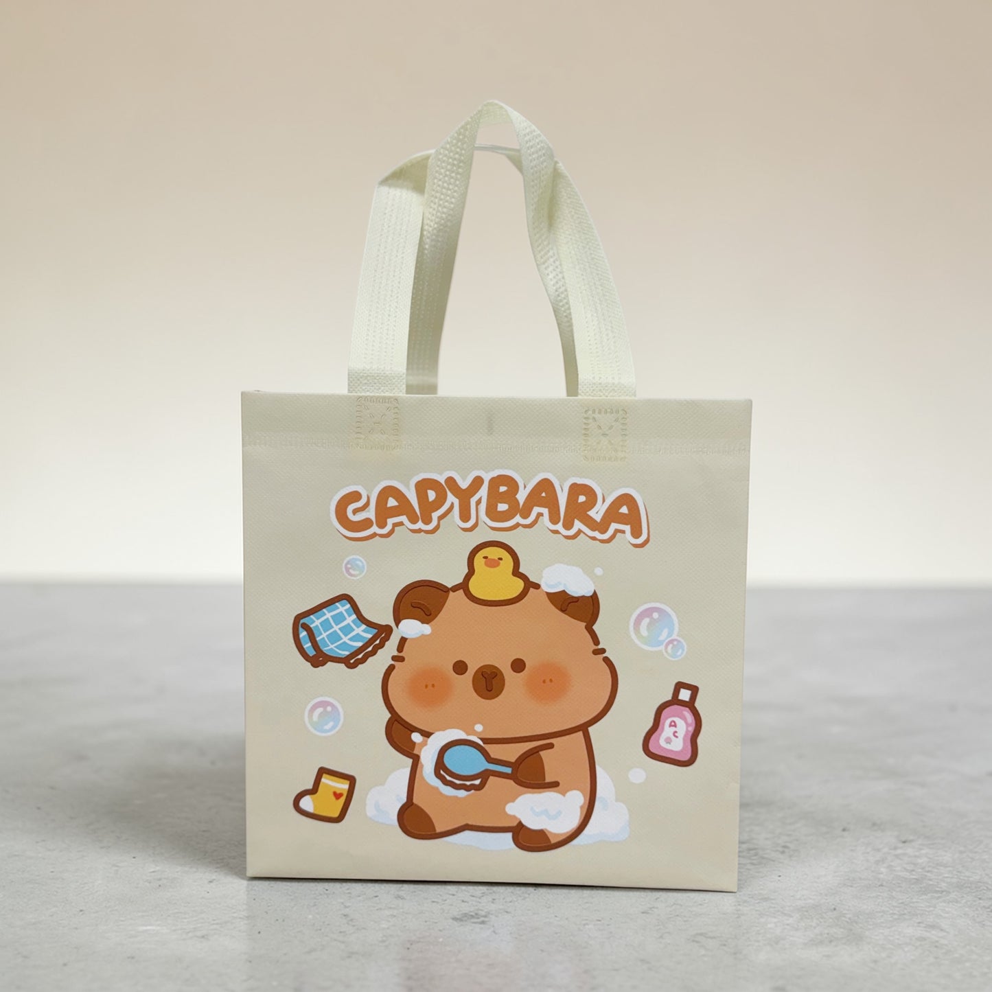 Capybara Non-Woven Gift Bag – Kids Party Bag (Multiple Styles)