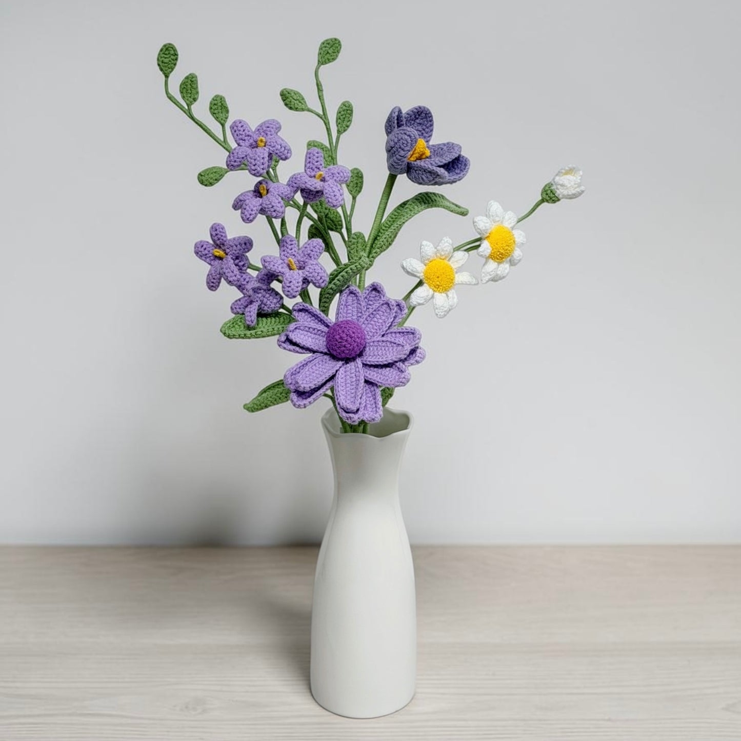 Crochet Bouquet Lavender Whisper (No Vase)