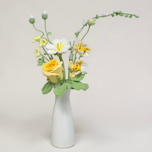 Crochet Bouquet Fresh Bloom Whisper (No Vase)