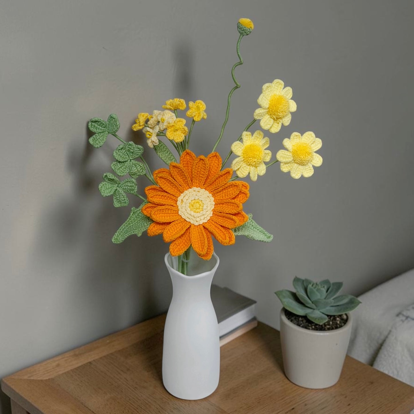 Crochet Bouquet Golden Morning (No Vase)