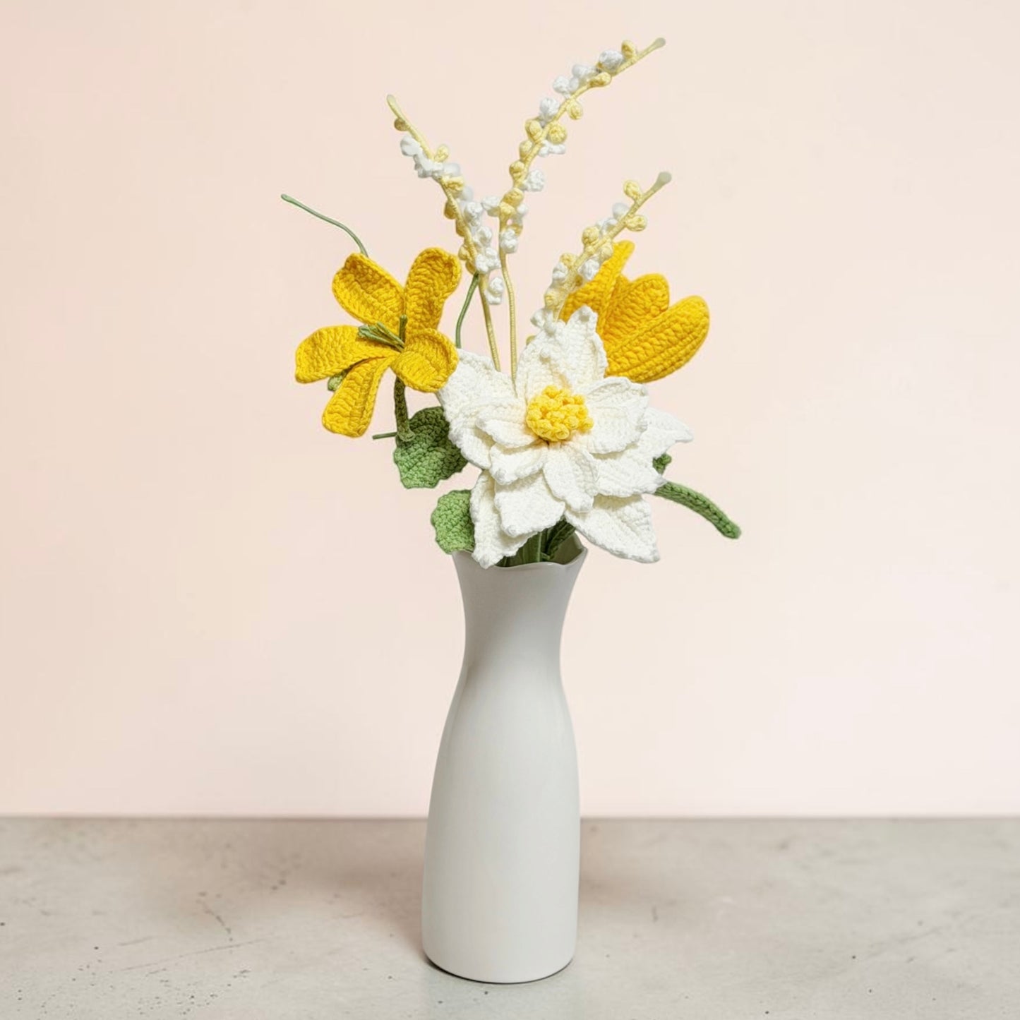 Crochet Bouquet Soft Morning (No Vase)