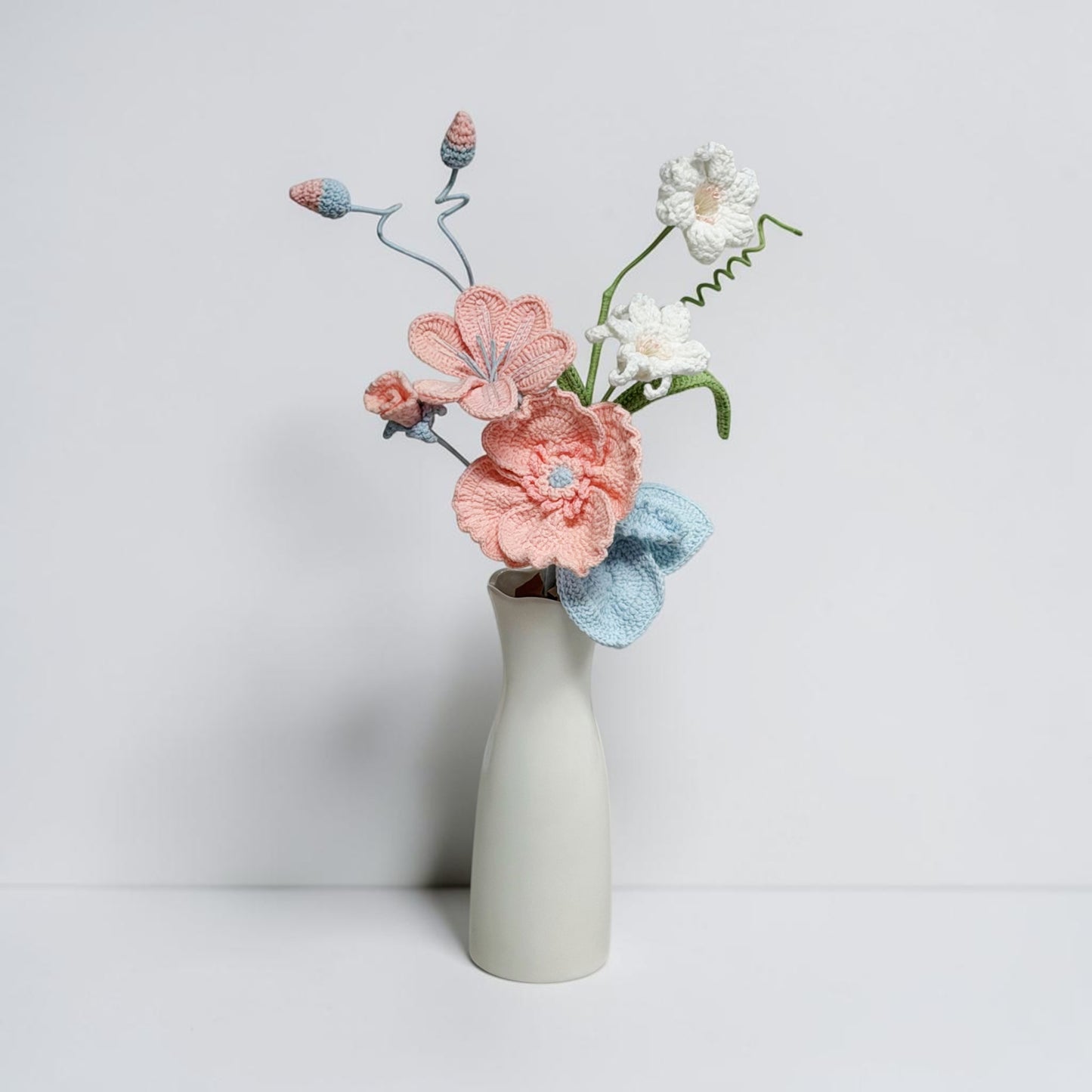 Crochet Bouquet Blush Dream (No Vase)
