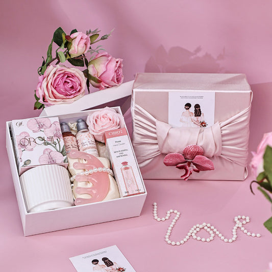 Blush Romance Gift Set