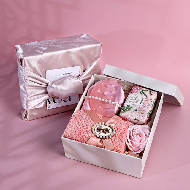 Sweet Blush Gift Set