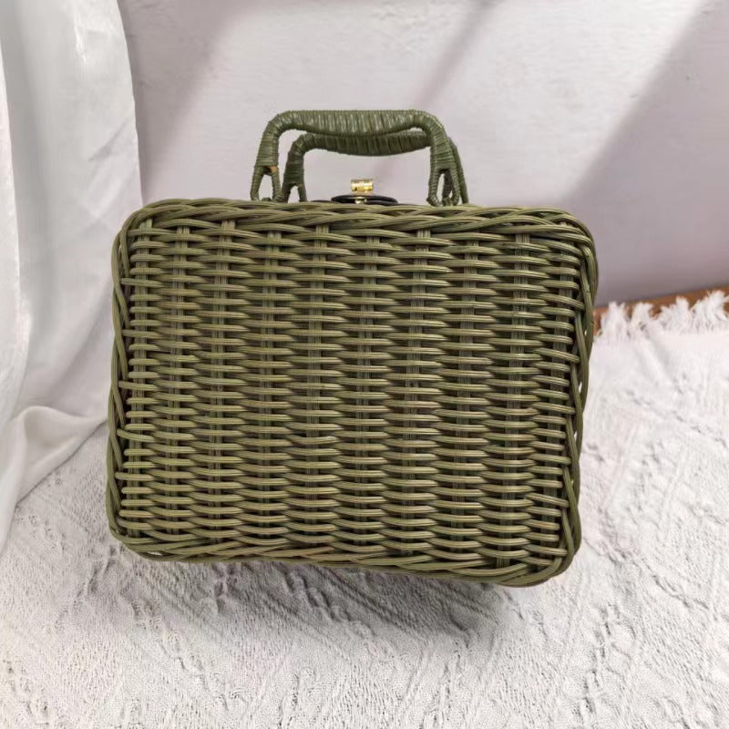 Woven Gift Basket with Lid – Premium Gift Box Set